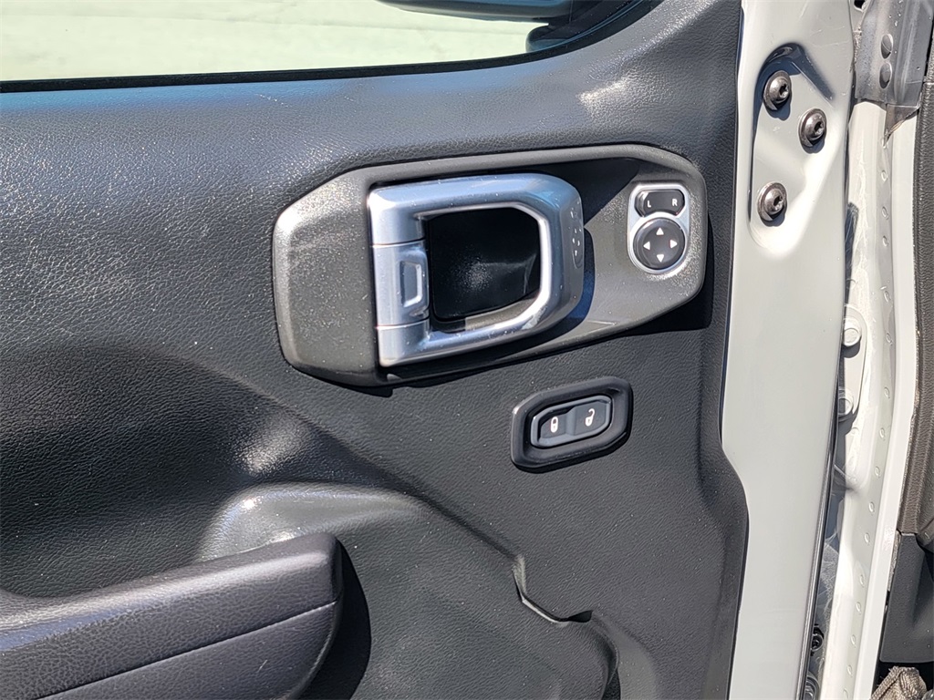 2018 Jeep Wrangler Unlimited Sport S photo 15