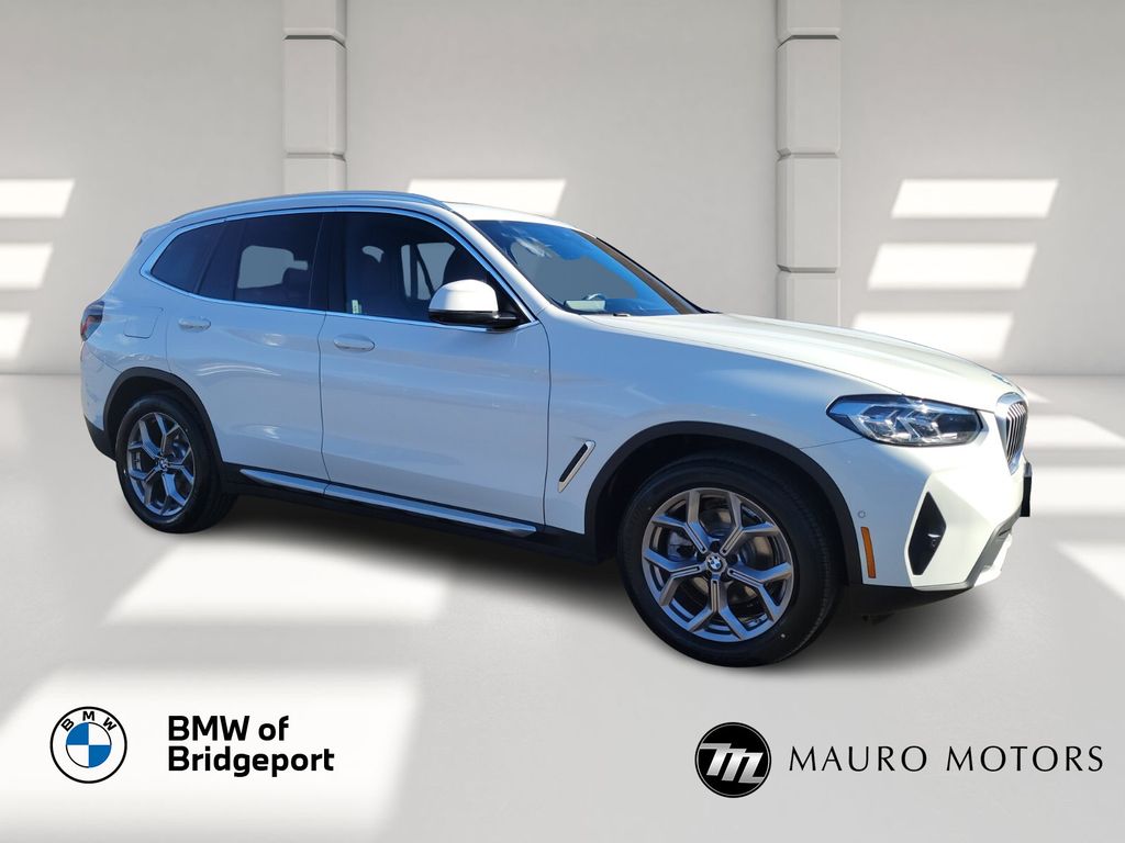 2023 BMW X3 30i's photo