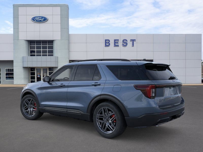 2026 Ford Explorer ST-Line photo 4