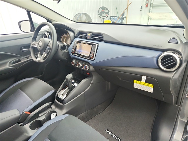 2025 Nissan Versa 1.6 SV photo 29