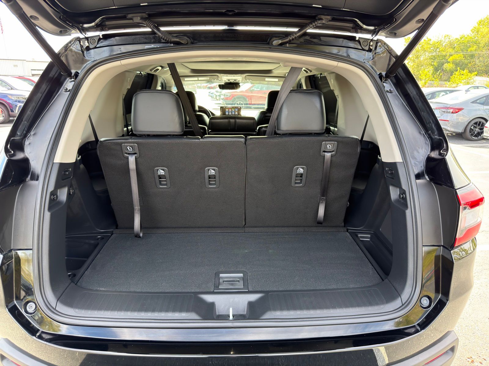 2025 Honda Pilot Elite photo 32