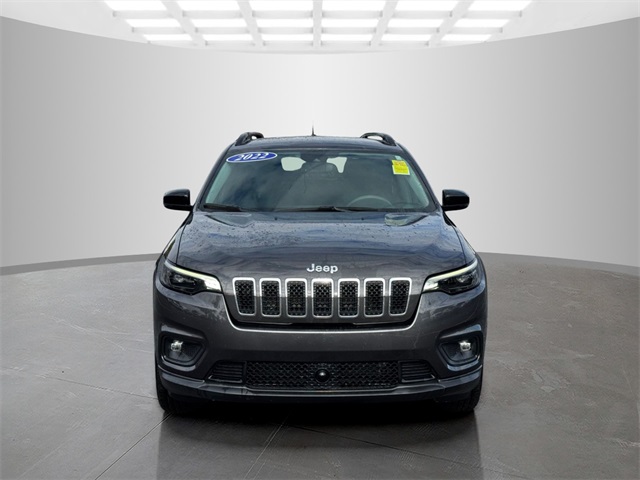 2022 Jeep Cherokee Latitude Lux photo 2