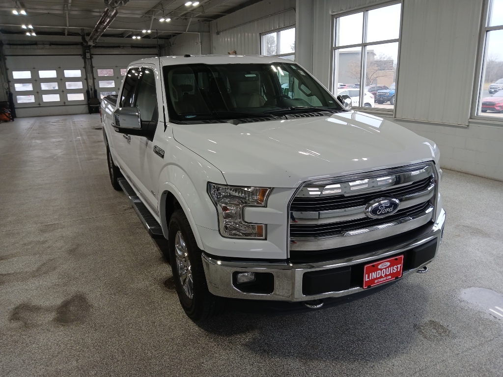 2016 Ford F-150 Lariat photo 2