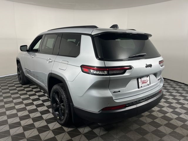 2025 Jeep Grand Cherokee Limited photo 6
