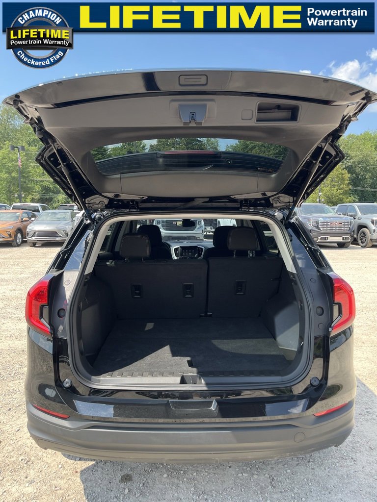 2023 Gmc Terrain SLE photo 17
