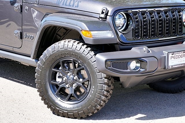 New 2025 Granite Crystal Metallic Clear-Coat Exterior Paint Jeep Willys image 4