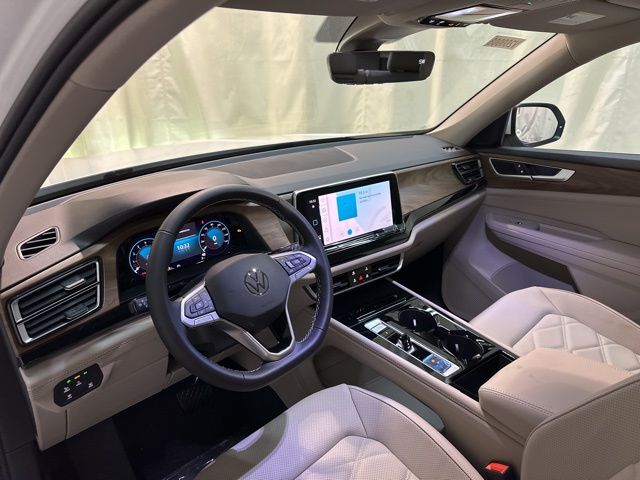 2026 Volkswagen Atlas SE Technology photo 14