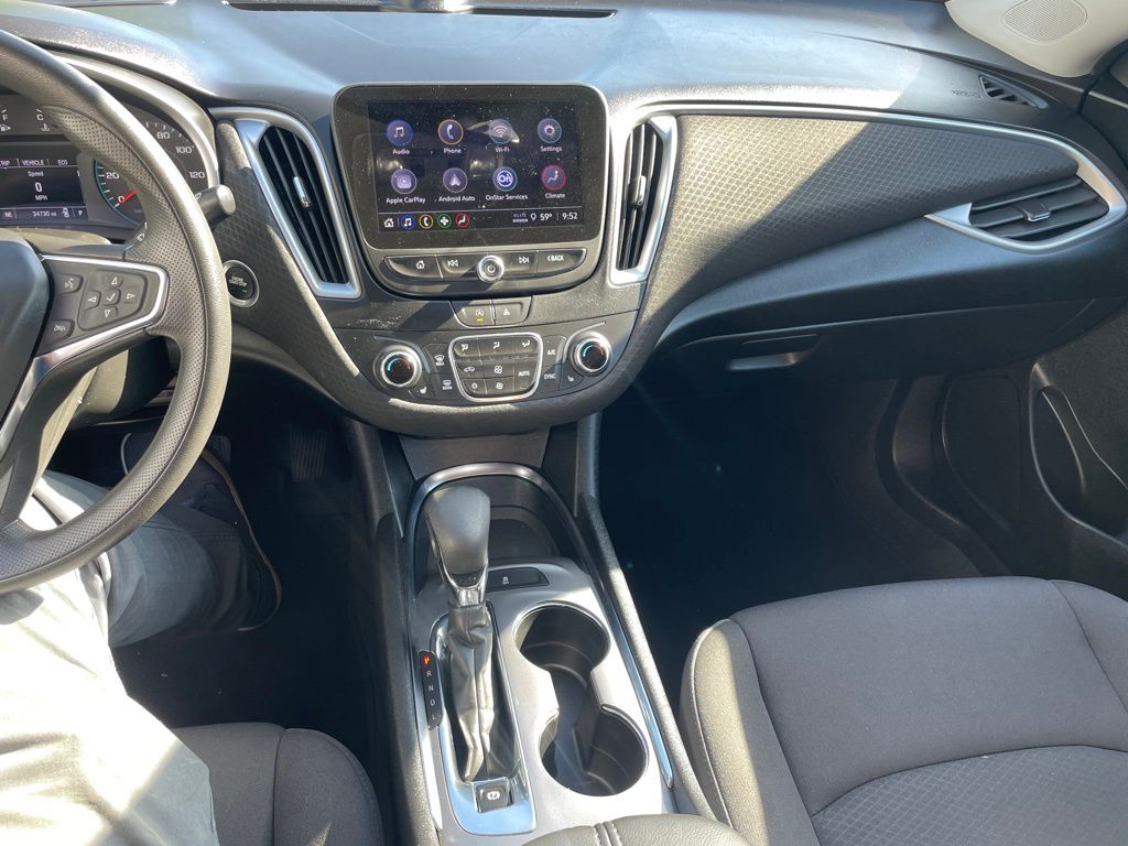 2023 Chevrolet Malibu 1LT photo 18