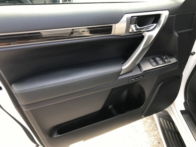 2023 Lexus GX 460 Premium photo 14