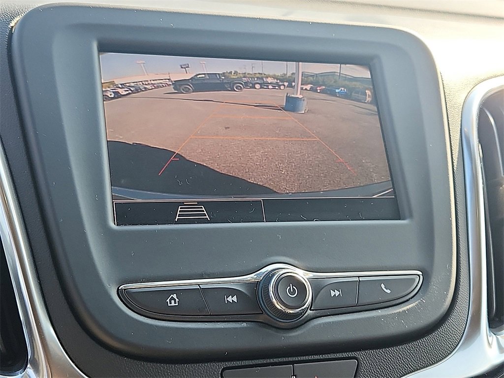 2024 Chevrolet Equinox LS photo 16