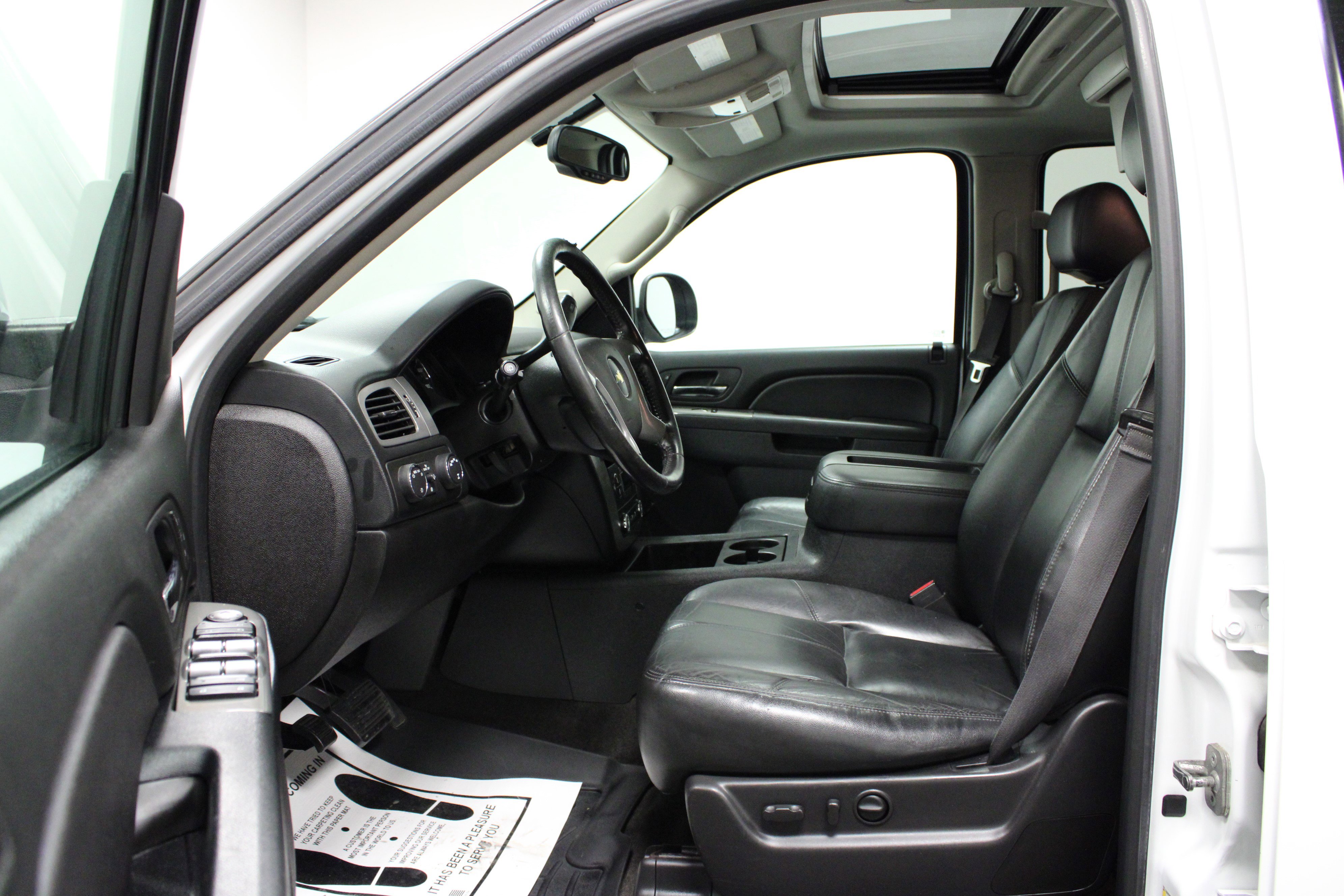 2014 Chevrolet Tahoe LT photo 10