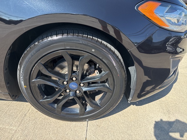 2019 Ford Fusion SE photo 11