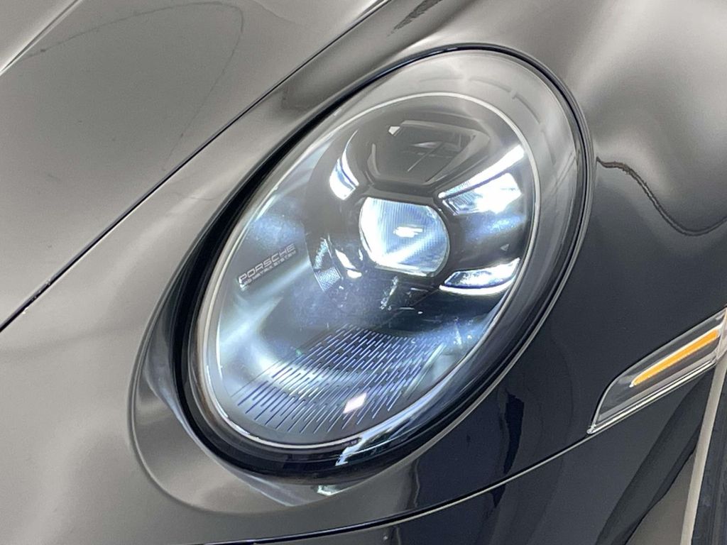 2023 Porsche 911 Targa 4 GTS photo 15