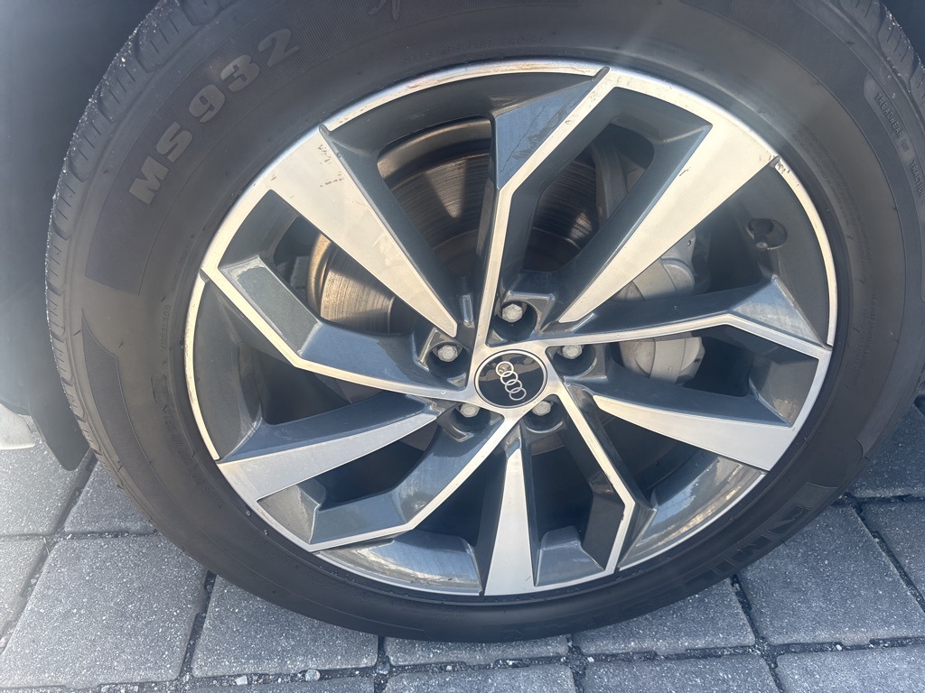 2021 Audi Q5 Premium 45 TFSI photo 10