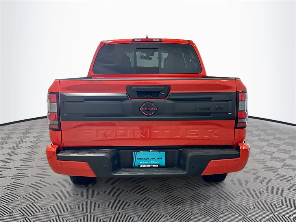 2025 Nissan Frontier PRO-4X photo 10