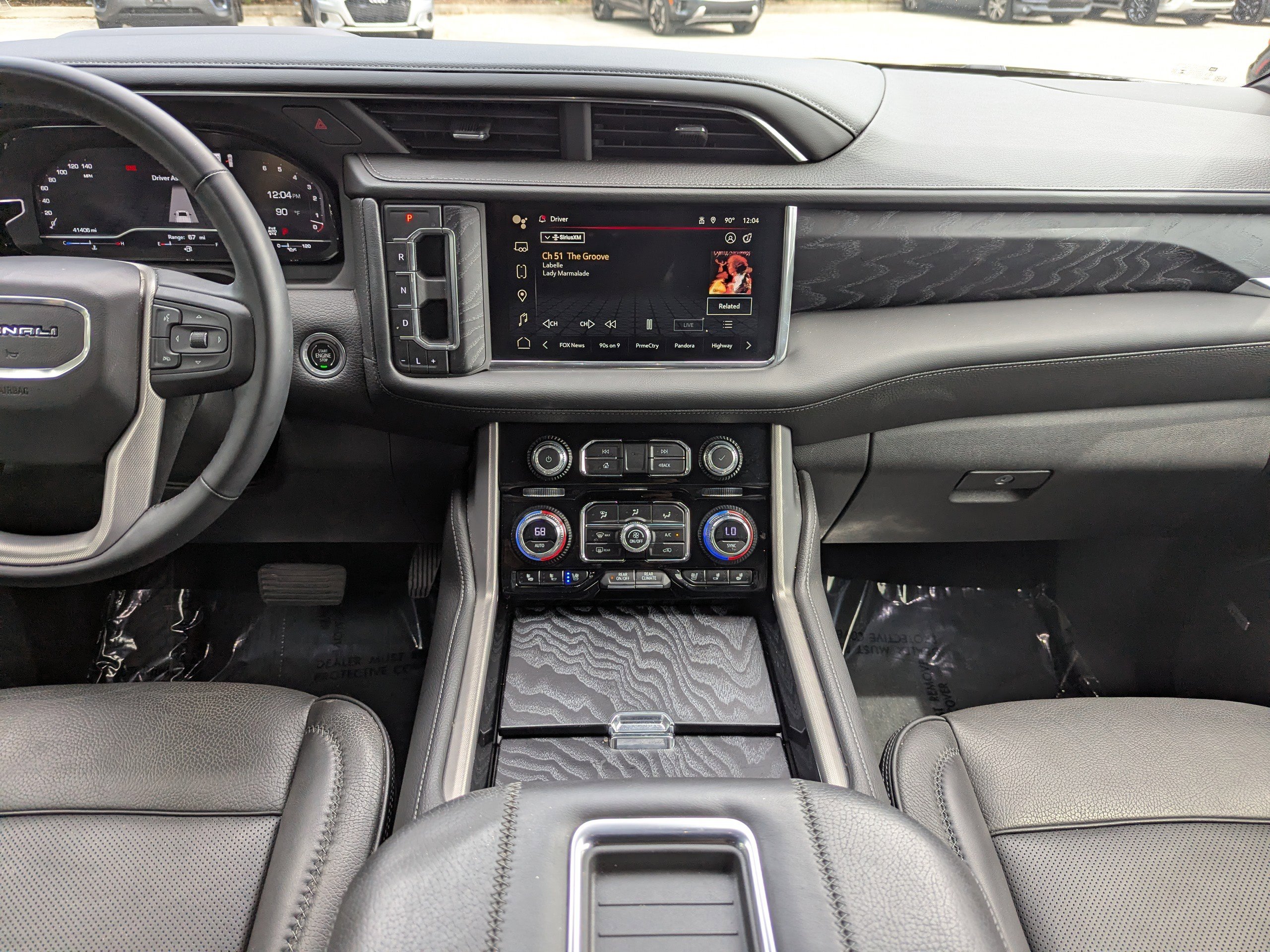 2023 Gmc Yukon Denali photo 17