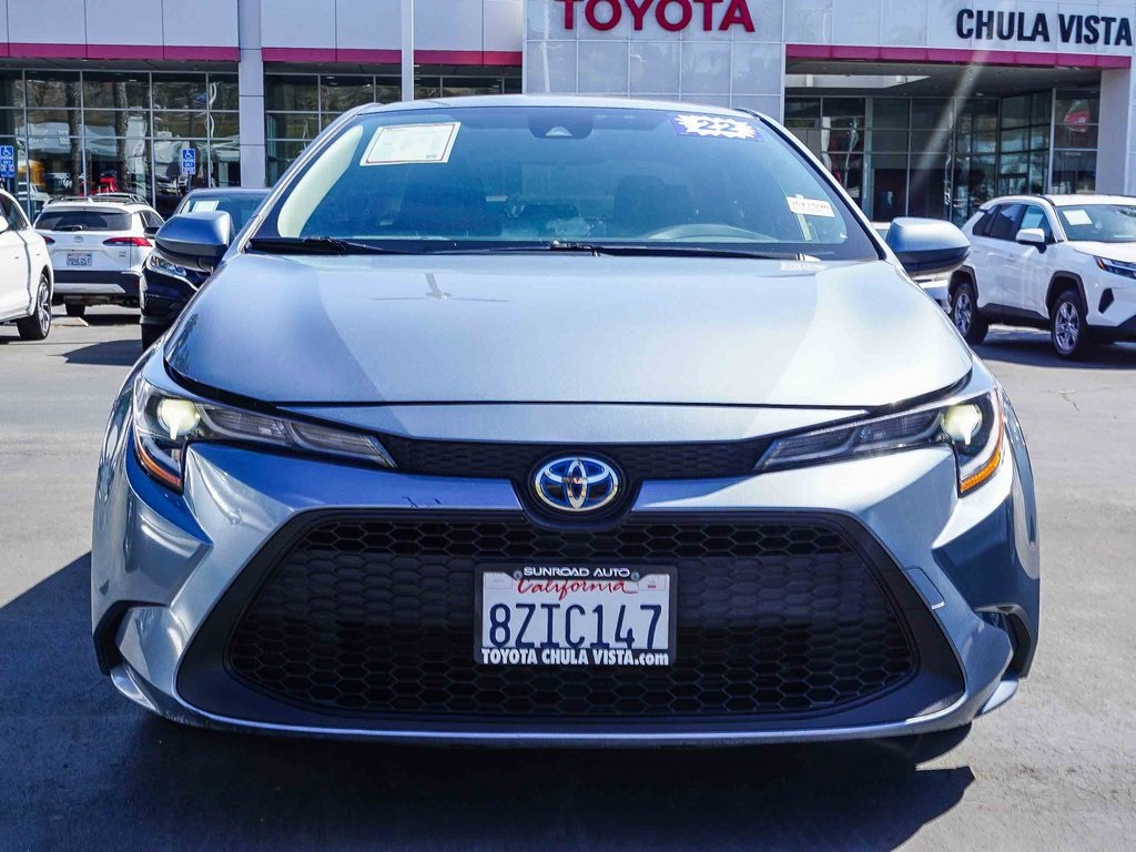 2022 Toyota Corolla Hybrid LE photo 2