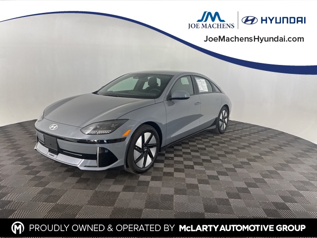 2024 Hyundai Ioniq 6 SE photo 4