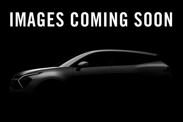 2022 Kia Sorento S's photo