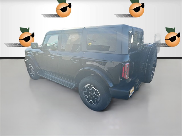 2025 Ford Bronco Outer Banks photo 4