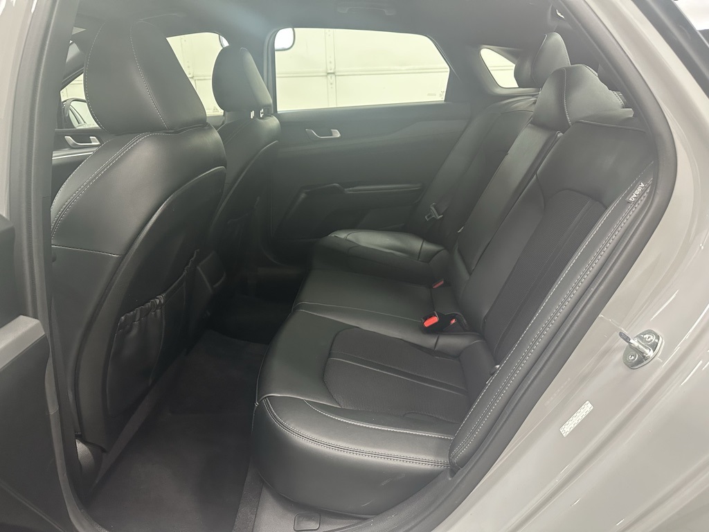 2024 Kia K5 GT-Line photo 14
