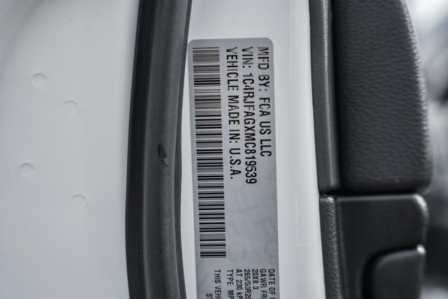 2021 Jeep Grand Cherokee Laredo photo 29