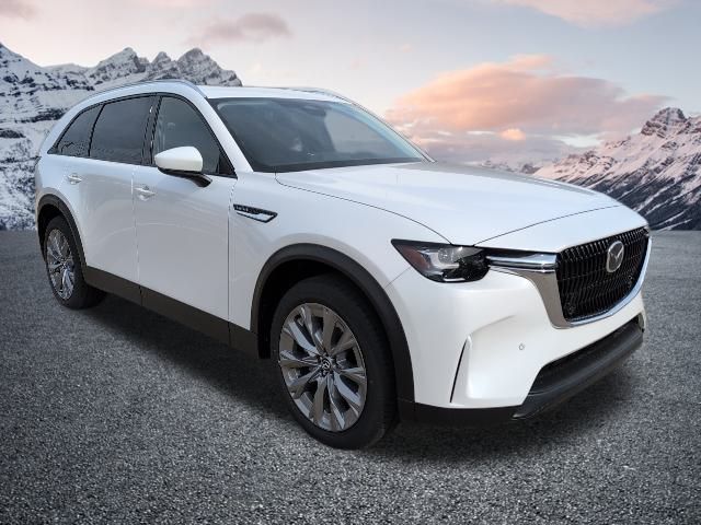2026 Mazda CX-90 Preferred Package's photo