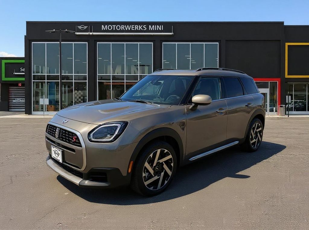 2026 MINI Countryman S's photo
