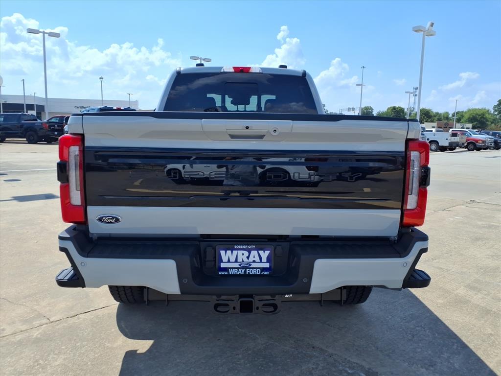 2026 Ford F-250 Platinum photo 3