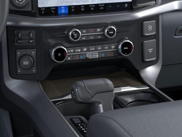 2025 Ford F-150 Lariat photo 34