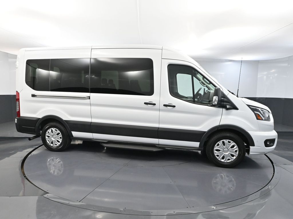 2023 Ford Transit photo 2