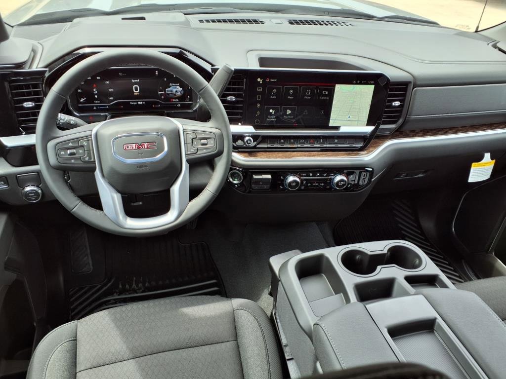 New 2025 Sterling Metallic GMC Elevation image 13