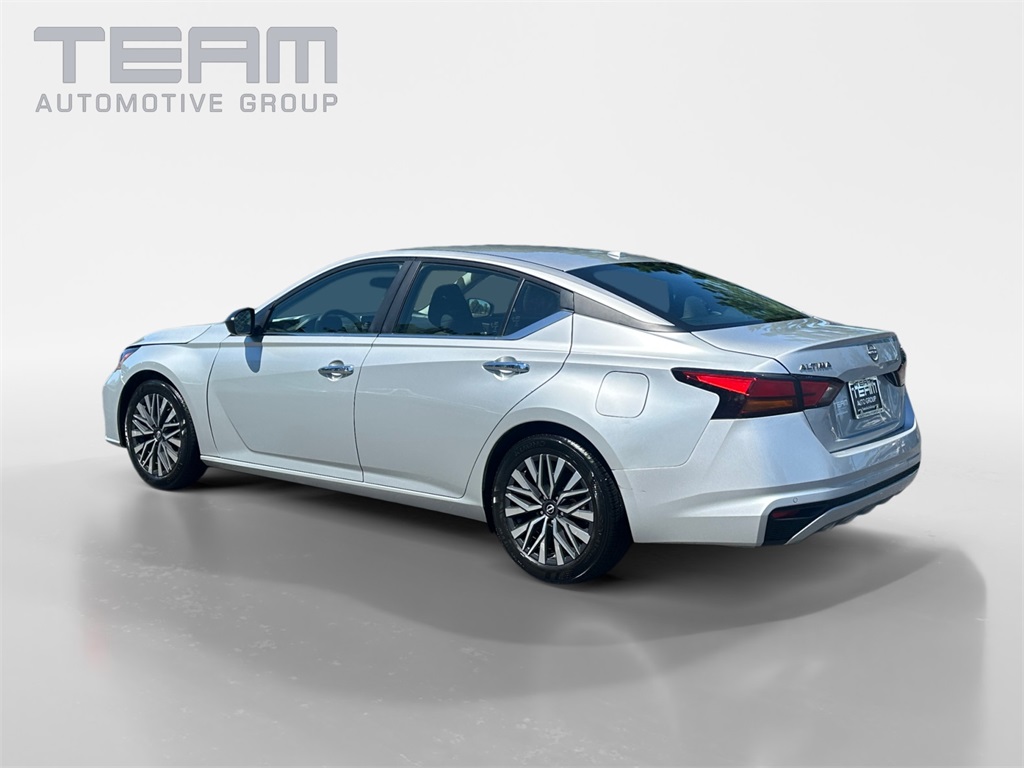2024 Nissan Altima 2.5 SV photo 5