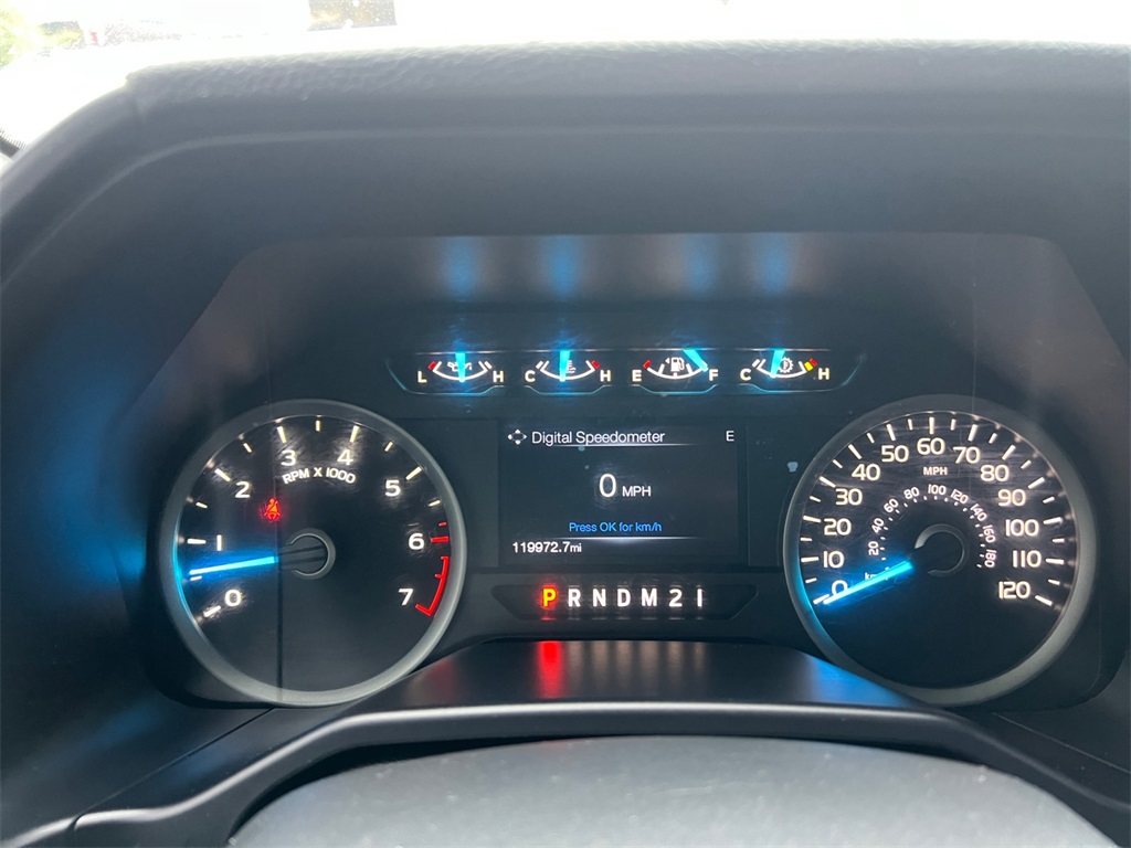 2016 Ford F-150 photo 14