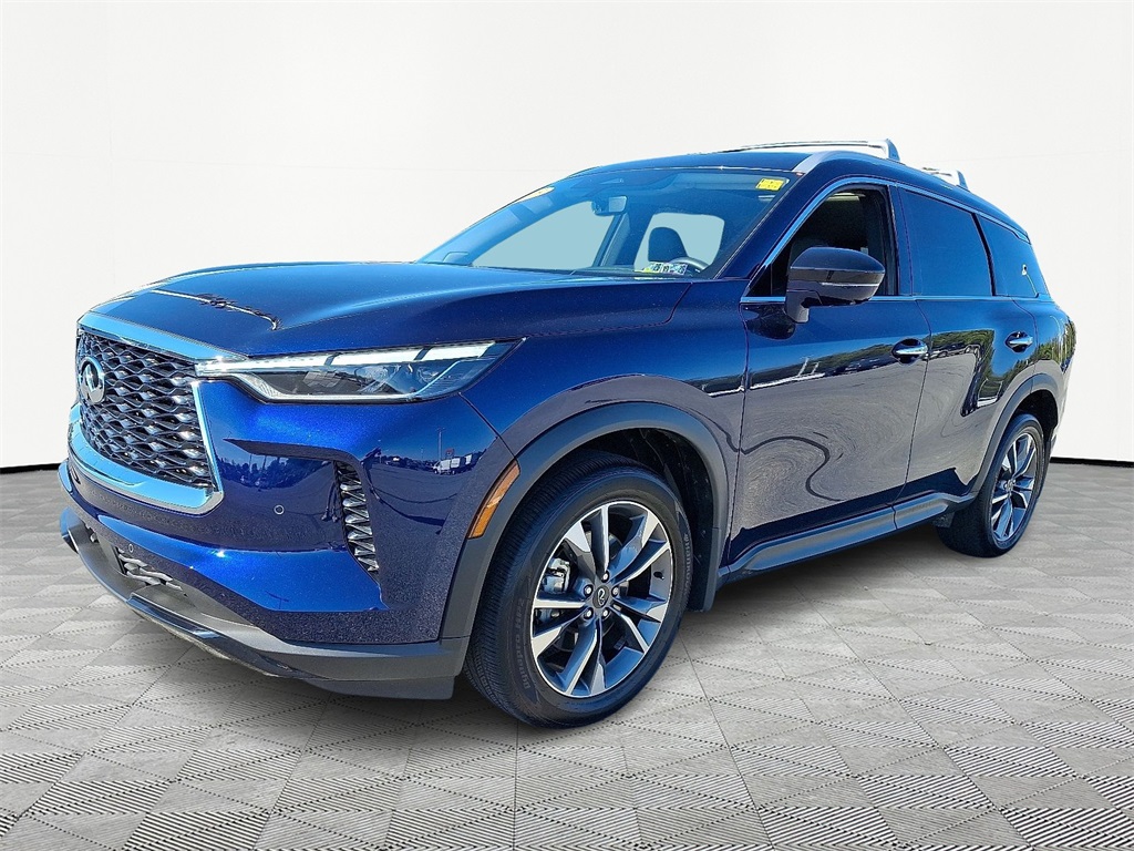 2025 Infiniti QX60 Luxe photo 3