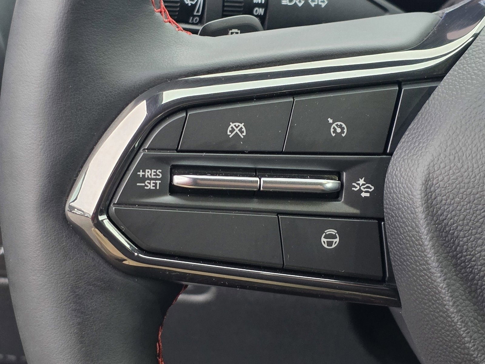 2025 Chevrolet Equinox EV 3RS photo 33
