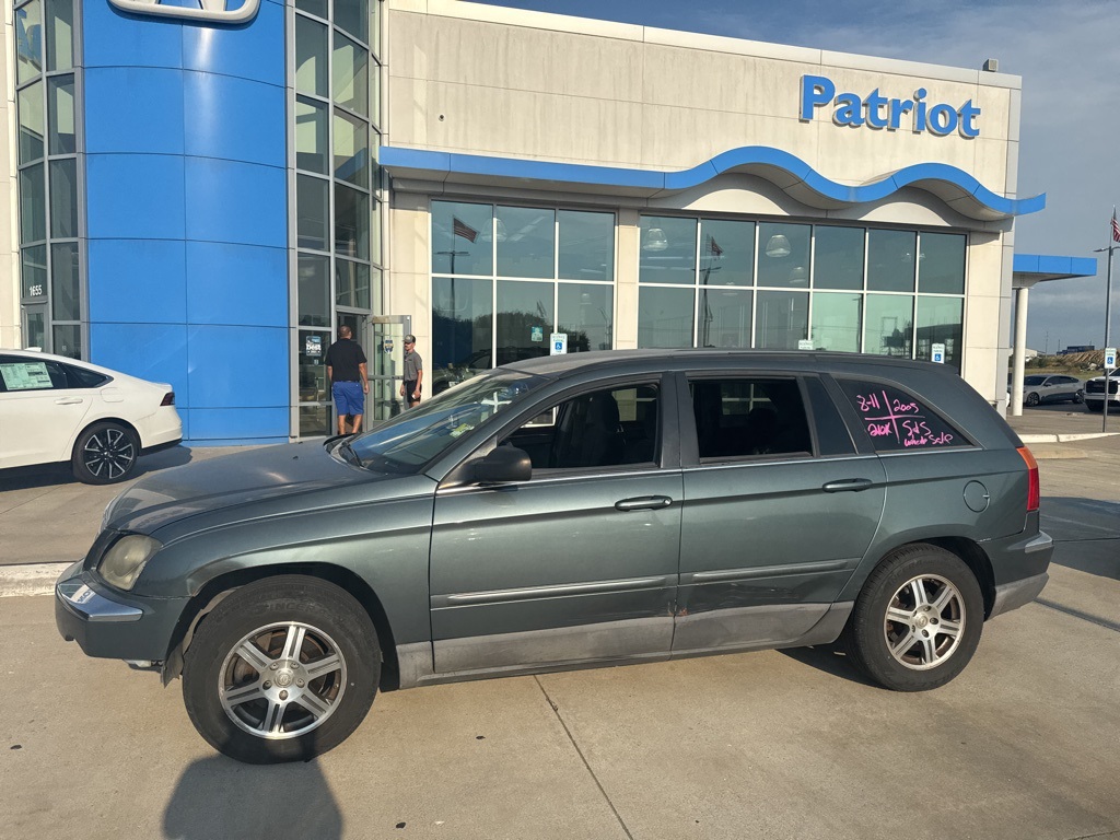 2005 Chrysler Pacifica Touring