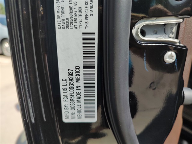 2025 Ram 2500 Laramie photo 32