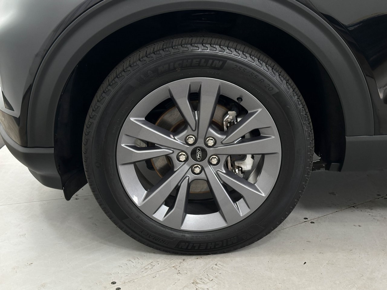 2022 Ford Explorer XLT photo 32