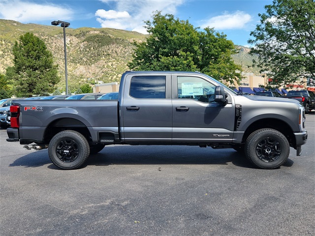 2026 Ford F-250 XL photo 2
