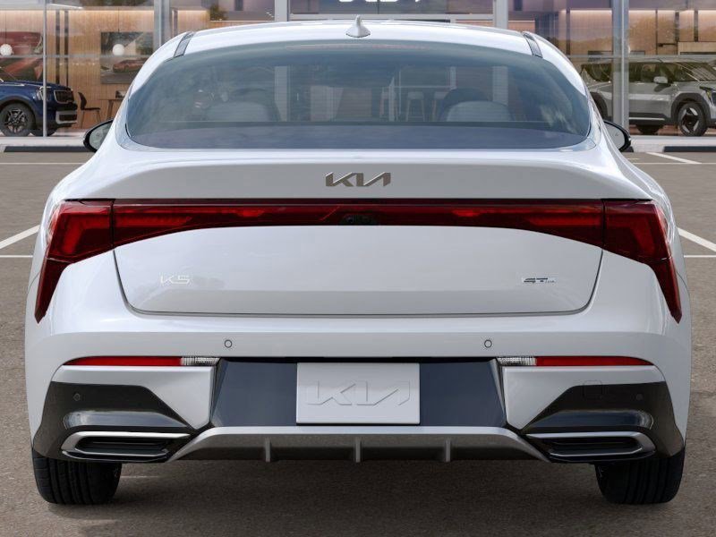 2026 Kia K5 GT-Line photo 11