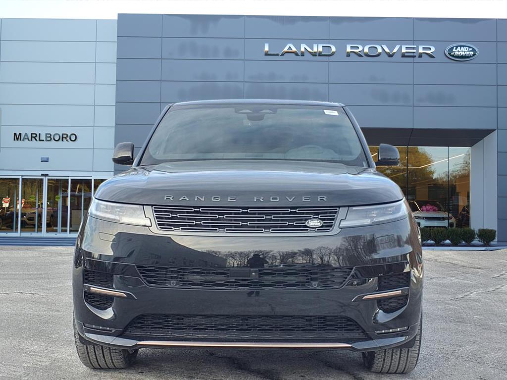 2025 Land Rover Range Rover Sport SE photo 8