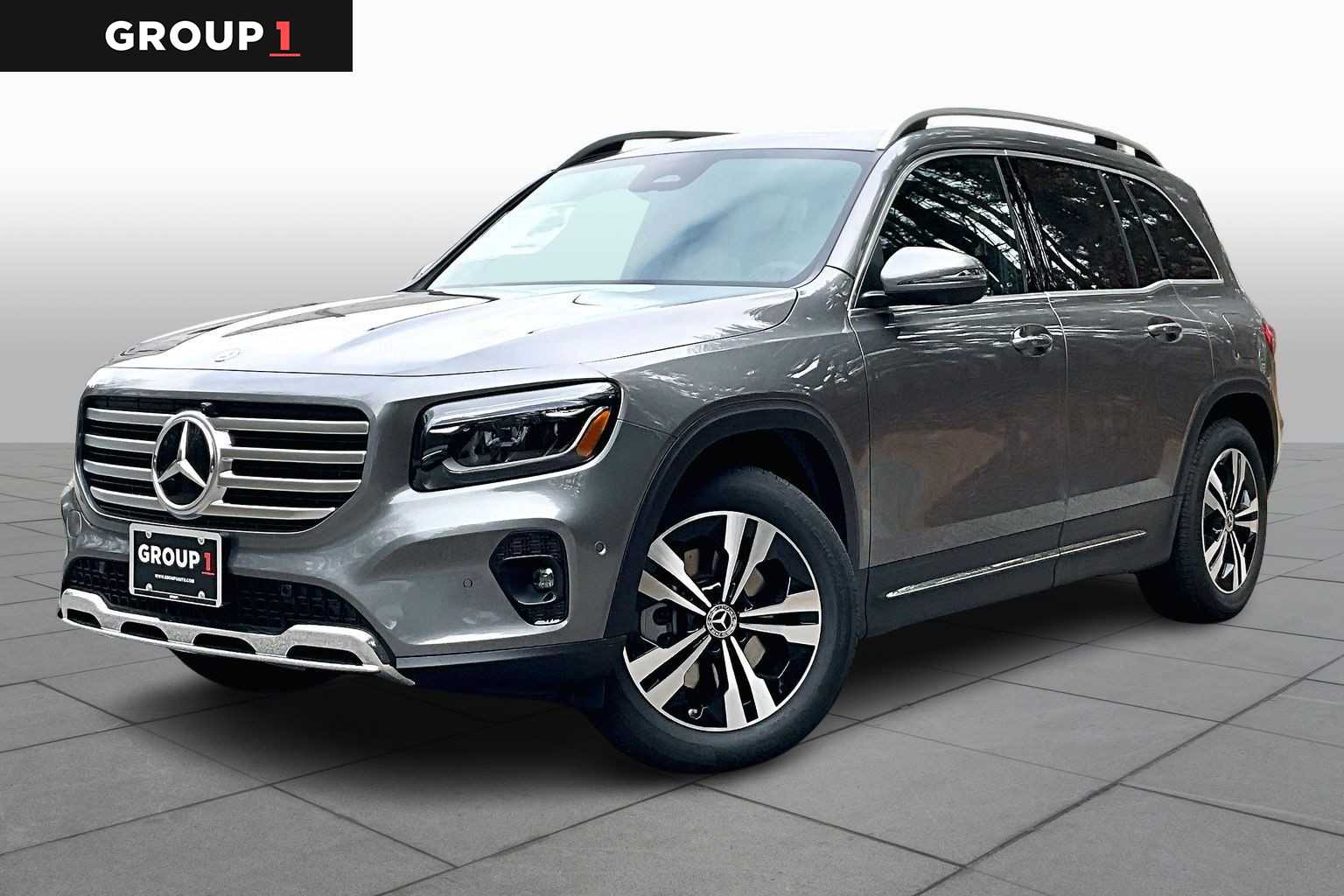 2026 Mercedes-Benz GLB GLB 250's photo