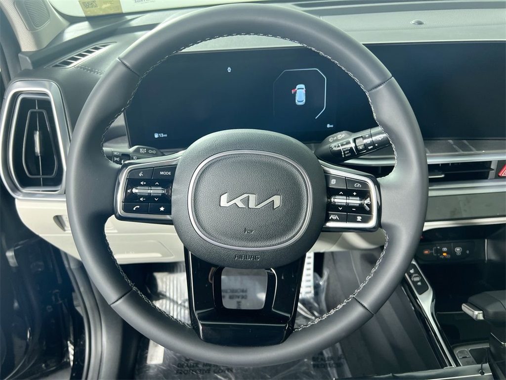 2025 Kia Sorento SX photo 13