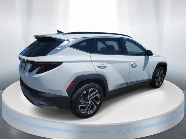 2025 Hyundai Tucson Limited photo 2