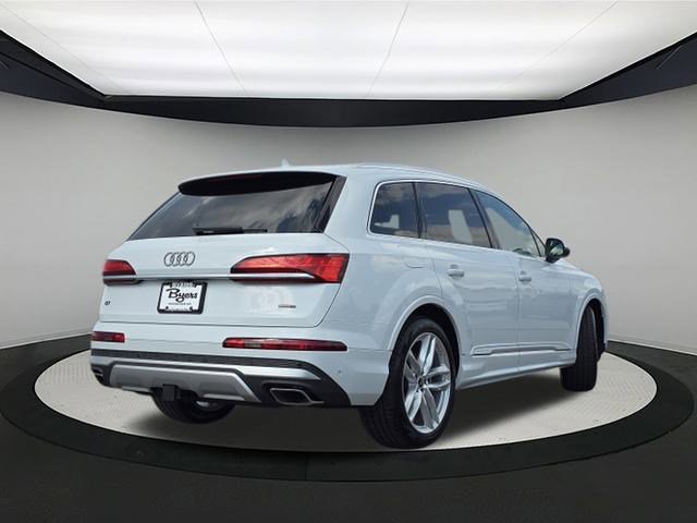 2025 Audi Q7 Premium Plus photo 6