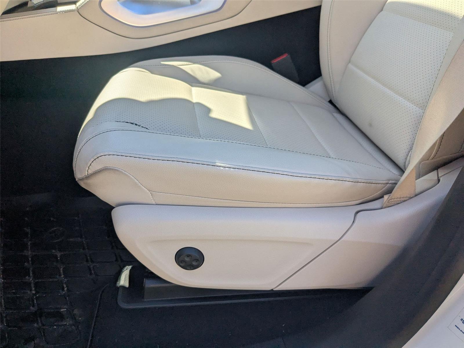 2022 Mercedes Benz GLE 350 photo 16