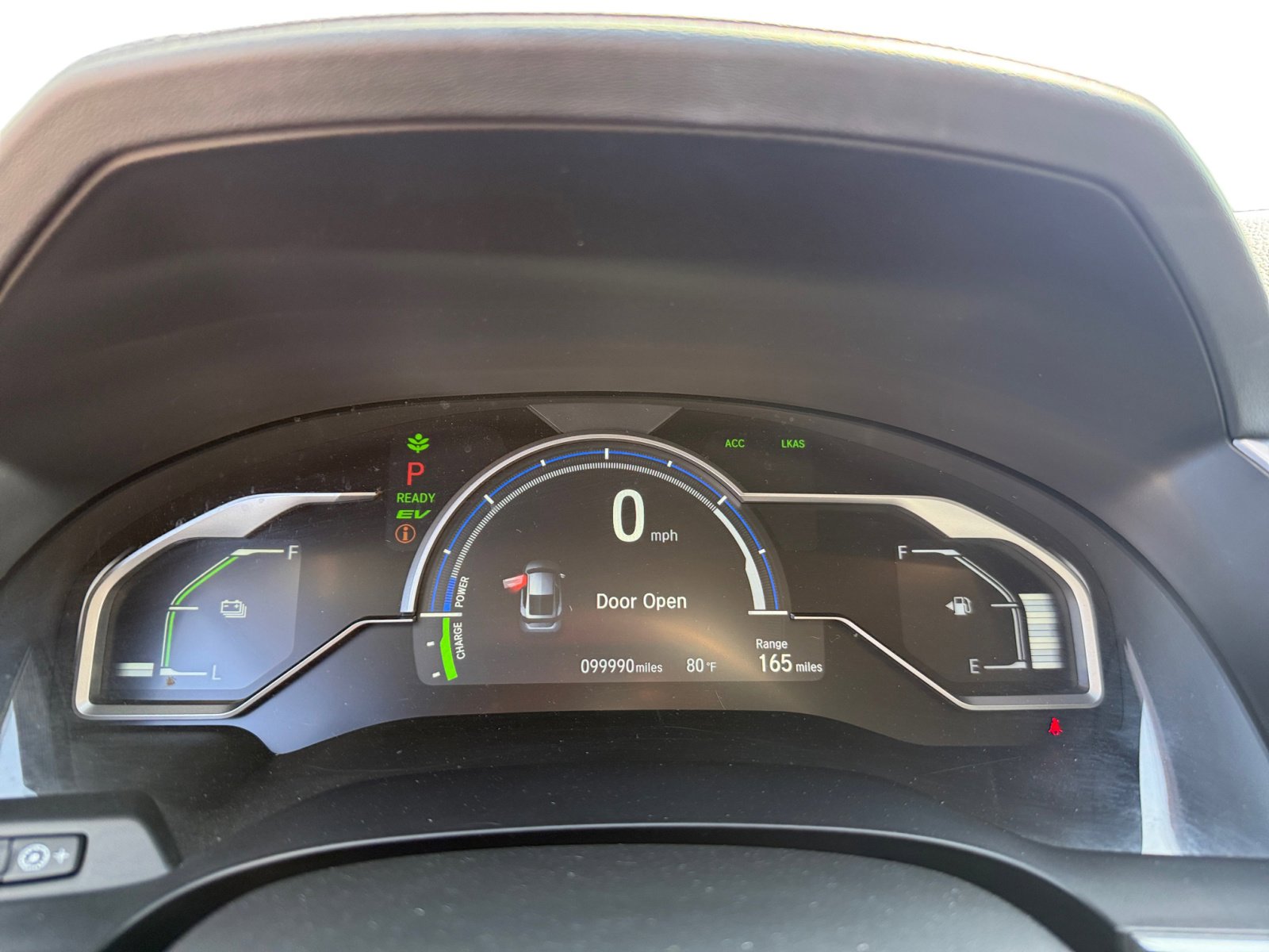 2018 Honda Clarity Plug-In Hybrid Touring photo 11