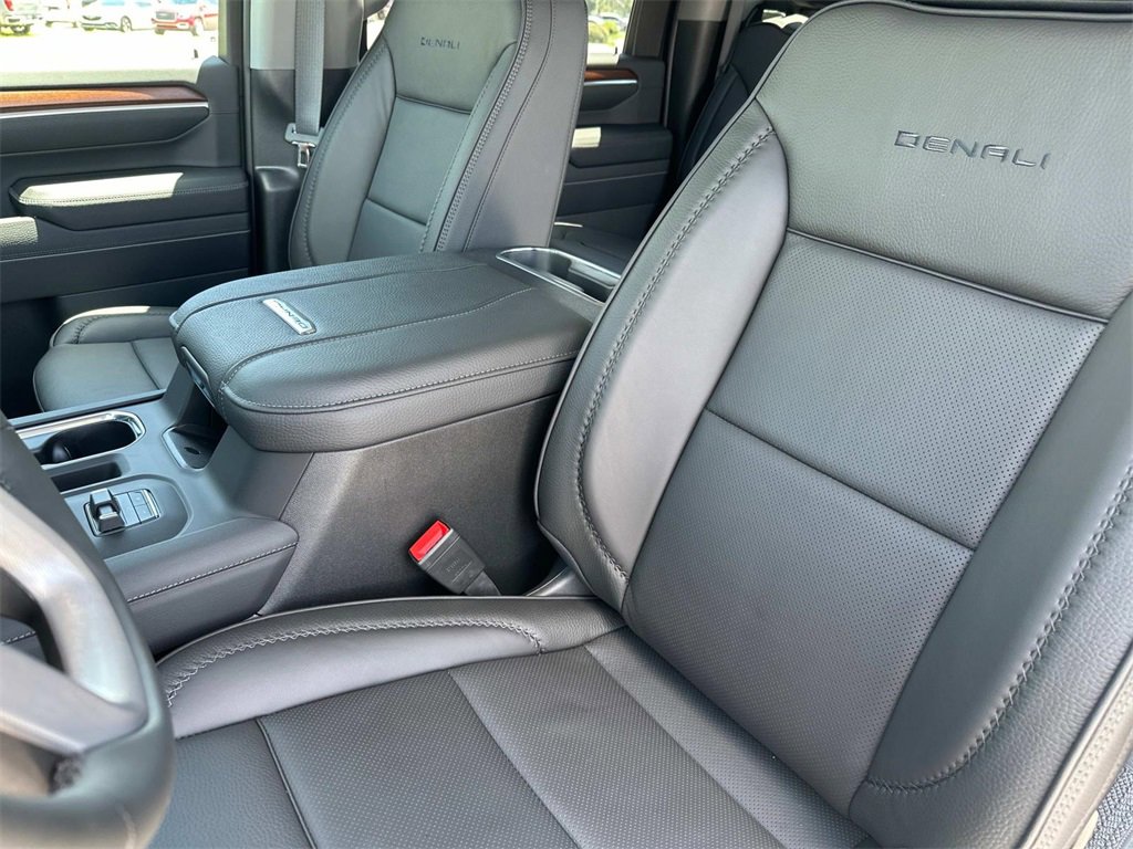 2025 Gmc Sierra 2500 HD Denali photo 21