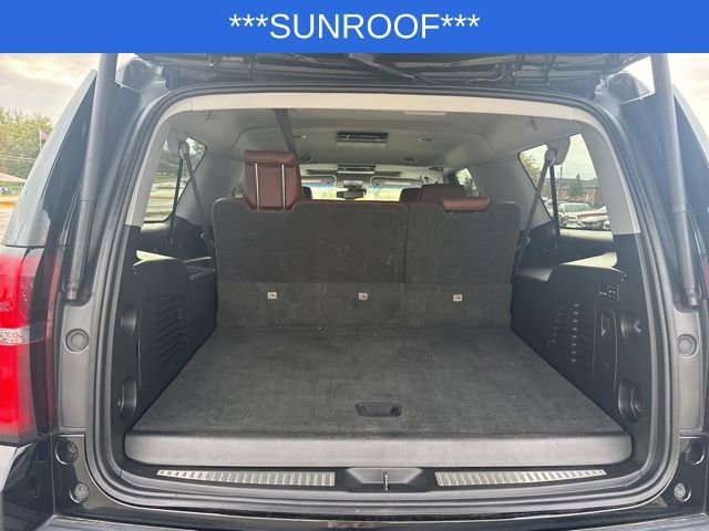 2020 Chevrolet Suburban Premier photo 3